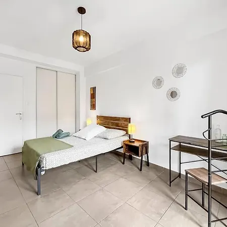 Sejour Style Et Lumiere Daire Toulon